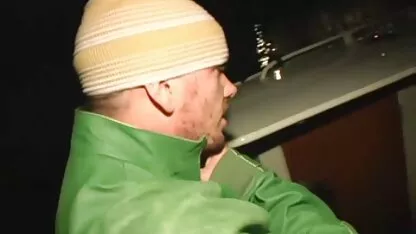 בחורה אפריקאית ליקקה סרטים ארוטים לצפיה וזיינה