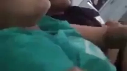 מסיבה סרטים לצפייה ישירה כחולים חינם נהדרת בבר.
