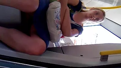 זונה מטוגנת סרטים לצפייה ישירה סק ומבולגנת.