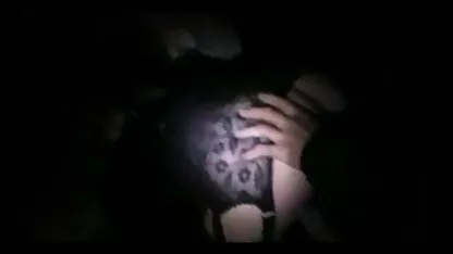 בלונדינית במדים. סקססס לצפיה חינם
