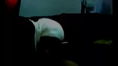 אלפונס דוחה דודה סרטוני פורנו לצפייה ישירה שכועסת