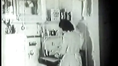 לסביות צעירות אחת את השנייה סקססס לצפיה חינם מלקקות את חור הווגינה בתנוחה 69.