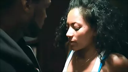 פורנו רוסי חובבני עם שיער חום. סרטוני סקס לצפיה חינם